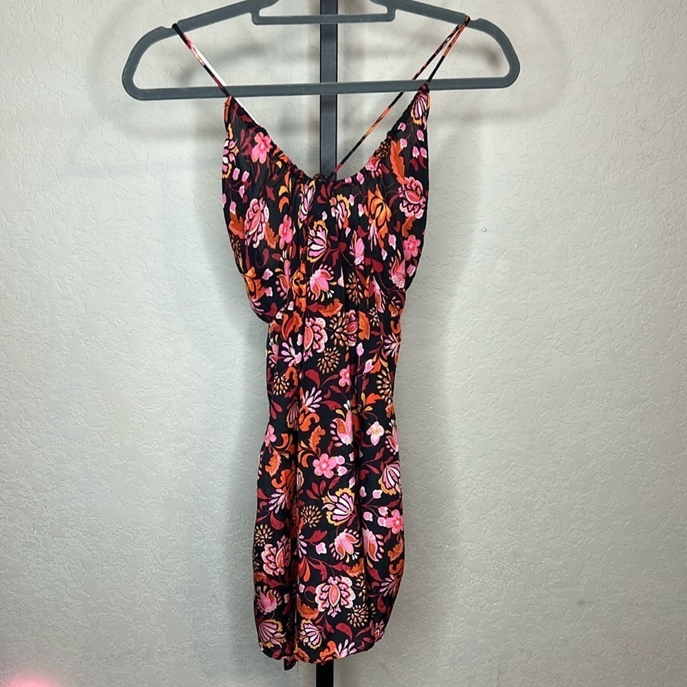 191 - Free People NWT Black Floral Spaghetti Strap Tunic Size Large
